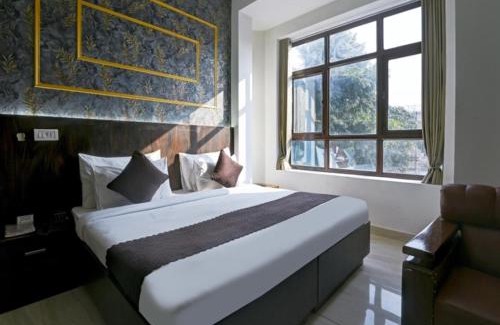 DLF City Hotel | FabHotel Prime The Rivlet - MG Road & Sikanderpur Metro