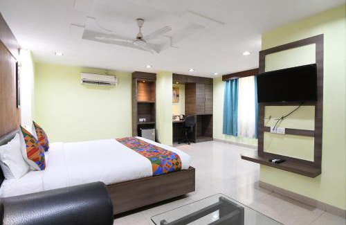 Ranchi Hotel | FabHotel Raj Residency II