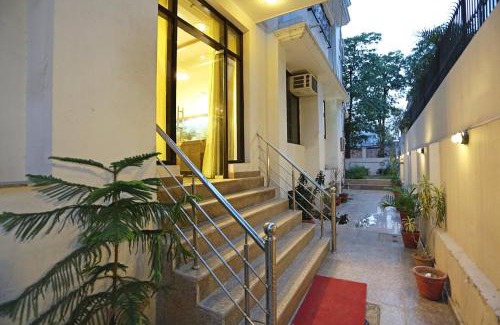 DLF City Hotel | FabHotel Royal Spark Inn