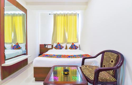 Udaipur Hotel | FabHotel Samrat Regency