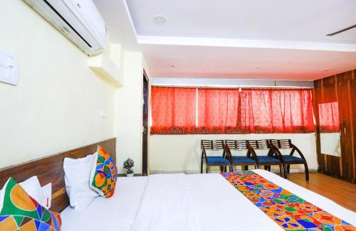 Kukatpalli Hotel | FabHotel Sri Sai Grand Inn
