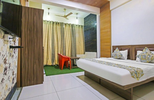 Bhopal Hotel | Fabhotel Sugar Cube