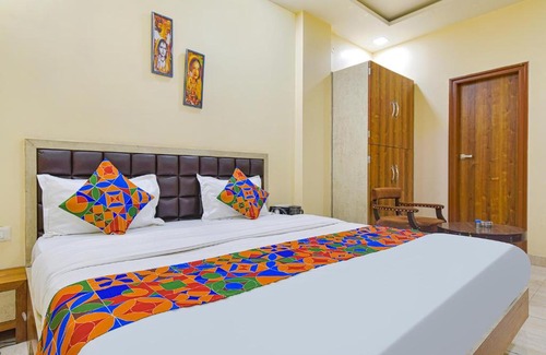Jaipur District Hotel | FabHotel The Castle Homestay Inn