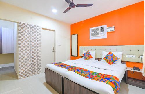 Nandambakkam Hotel | FabHotel VRJ Residency - 500M from Chennai Trade Center