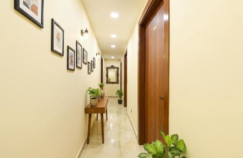 Delhi Hotel | FabHotel Yash Residency - Yamuna Sports Complex