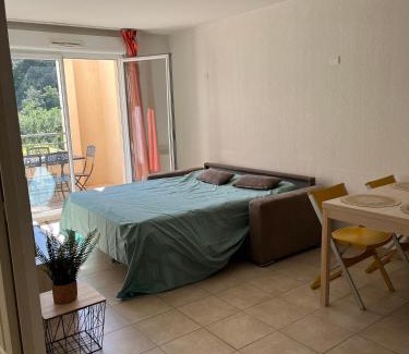 La Bouverie Apartment | Fabuleux appartement avec piscine