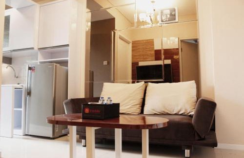 Hegarmanah Apartment | Fabulous 1BR Apartment Parahyangan Residence By Travelio