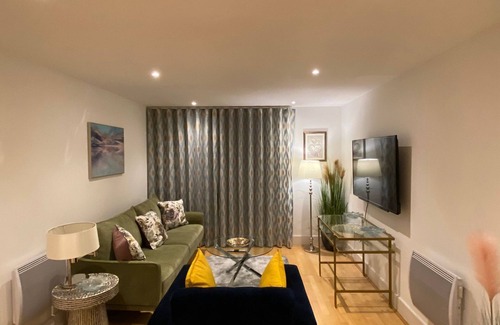 Vauxhall Apartment | Fabulous 2 bed Apartment in Vauxhall
