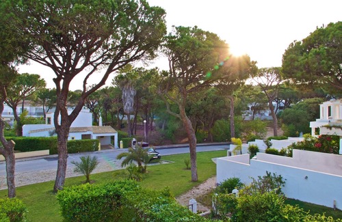 Vale do Garrao Villa | Fabulous 2 bedroom townhouse close to Quinta do Lago and Vale do Lobo