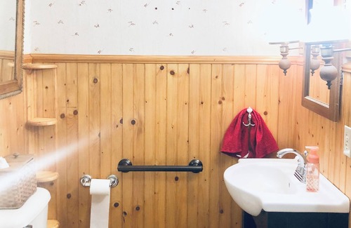 Elizaville Other | Fabulous farmhouse in rural Robertson County, KY
