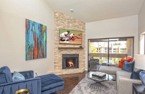 McCormick Ranch Condo | Fabulous McCormick Ranch Condo overlooking the pool!