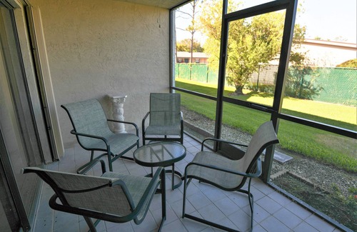 Stuart Condo | Fabulous, Serene First Floor Condo Oasis in Stuart