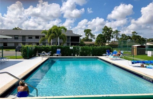 Stuart Condo | Fabulous, Serene First Floor Condo Oasis in Stuart