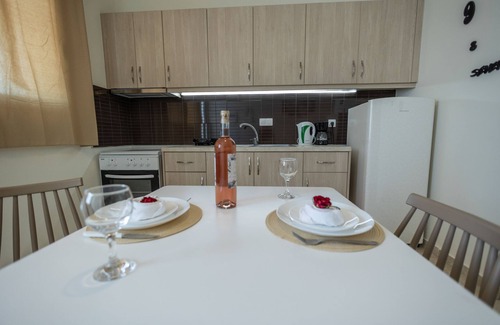 Panormos Apartment | FabView Studio Apartments