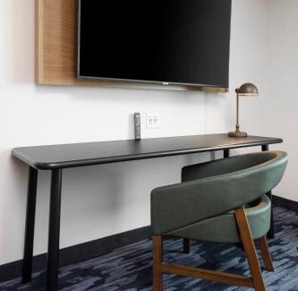 Duluth Hotel | Fairfield by Marriott Inn & Suites Duluth