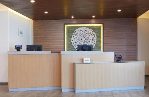 Palmdale Hotel | Fairfield by Marriott Inn & Suites Palmdale West