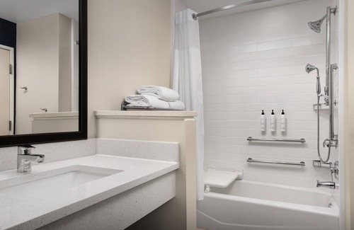 Upper Grand Lagoon Hotel | Fairfield Inn & Suites by Marriott Panama City Beach