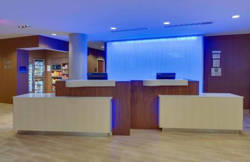 Downtown Fort Lauderdale Hotel | Fairfield Inn & Suites By Marriott Fort Lauderdale Downtown/Las Olas