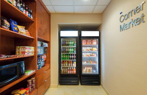 Downtown Louisville Hotel | Fairfield Inn & Suites by Marriott Louisville Downtown