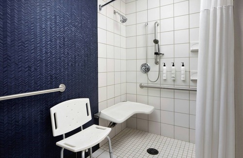 Brunswick Hotel | Fairfield Inn & Suites By Marriott - Brunswick