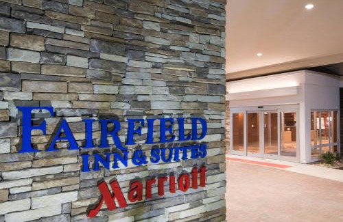 Saint Marys  Allen County Hotel | Fairfield Inn & Suites by Marriott Fort Wayne Southwest