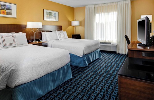 Suwanee Hotel | Fairfield Inn & Suites by Marriott Atlanta Suwanee