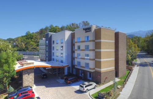 Gatlinburg Hotel | Fairfield Inn & Suites by Marriott Gatlinburg Downtown