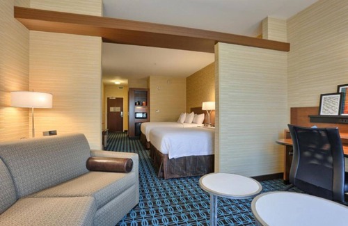 Willow Grove Hotel | Fairfield Inn & Suites by Marriott Philadelphia Horsham