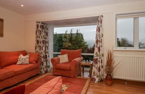 Ambleside House | Fairfield View