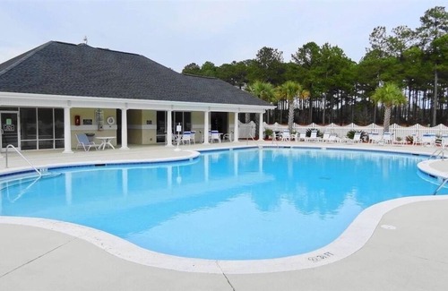 Calabash Condo | Fairway Golf Close To Beach And Shopping 2 Bedroom Condo by Redawning
