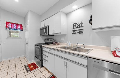 Branson Apartment | Fairway Heights condo