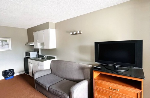 Fallsview Hotel | Fairway Inn by the Falls