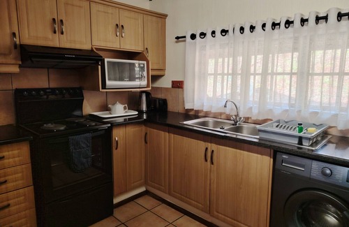 Drakensberg Gardens Apartment | Fairways Self Catering