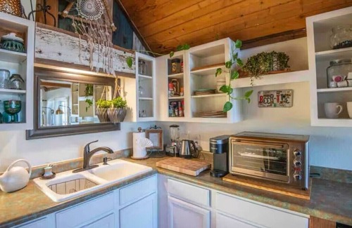 Paso Robles Cabin | Fairy Tale Cottage- Tiny House- Paso Robles