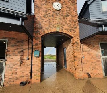 Kilnwick Apartment | Falabella Suite with amazing views of stud farm.