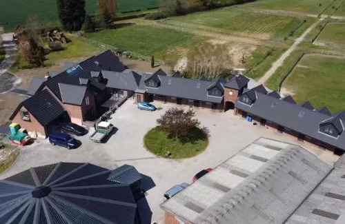 Kilnwick Apartment | Falabella Suite with amazing views of stud farm.