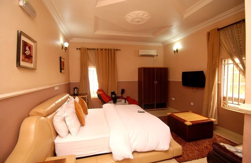Abuja Hotel | Falak Grand Hotel