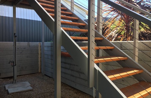 Carrickalinga House | Falcon Blue.