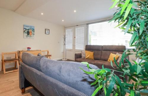 Tintagel Apartment | Falcon House