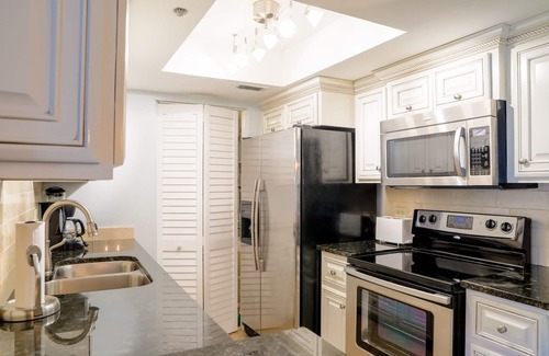 Saint Simons Island Condo | Fall Beach Specials! SUPER SAVINGS! Email for Quote!