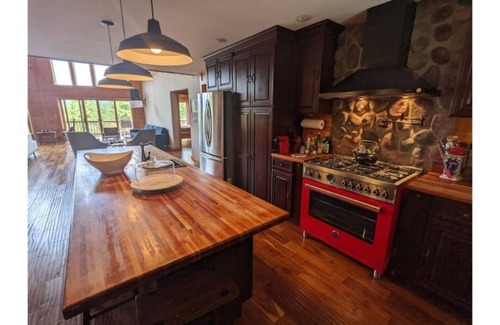 Bearsville House | Fall Miracle! Price Reduced! Idyllic Chalet on 36 acres, sleeps 19