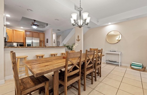 Rock Harbor House | Fall & Winter Deals 4BR/4BA Mariner’s Club Retreat — Spring Dates Open!