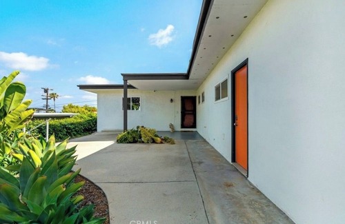 Fallbrook House | Fallbrook Oasis - Family and dog retreat