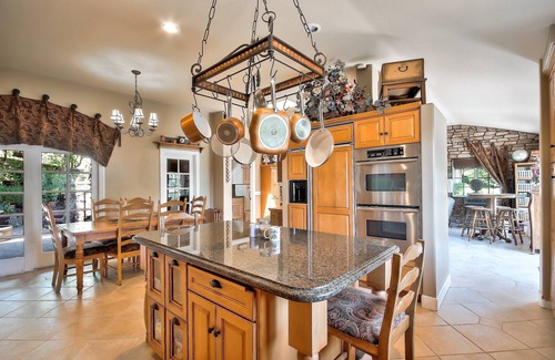 Fallbrook House | Fallbrook Tuscan villa oasis!
