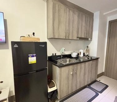 Highway Hills Apartment | Fame Residences 1br unit by LaBelle