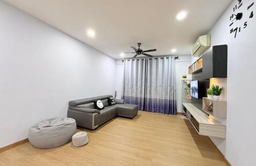 Setia Tropika Apartment | Family & Business Welcome 1-7pax at D Secret Garden-Johor Bahru Town-Mid Valley-Paradigm Mall-UTM-Dato Onn