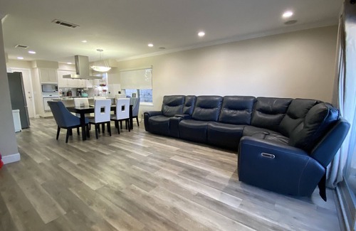 Fullerton House | Family & Children Friendly House w Pool and Security Gate - Central to OC & LA