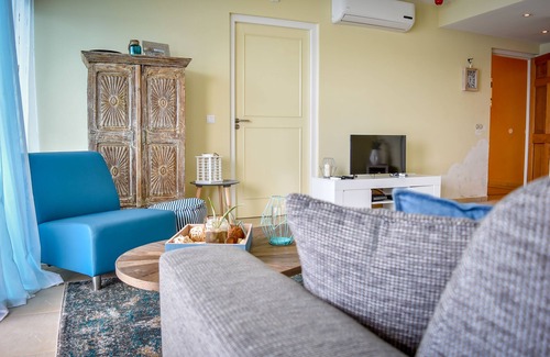 Jan Thiel Resort | Family friendly 2 Bedroom condo in Palapa Beach Resort