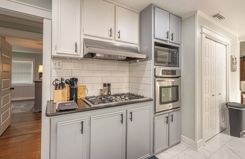 Tyler House | Family-Friendly 3BR Near Medical District – Modern & Cozy