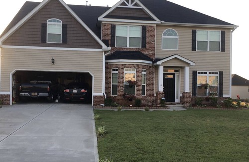 Graniteville House | Family Friendly 5 BR 3 BA Home